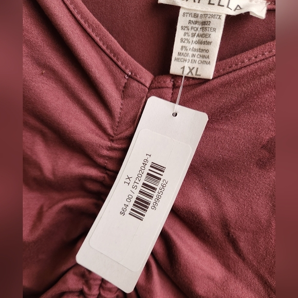 NWT CAPELLA - Ruched front LS Top - Picture 7 of 7